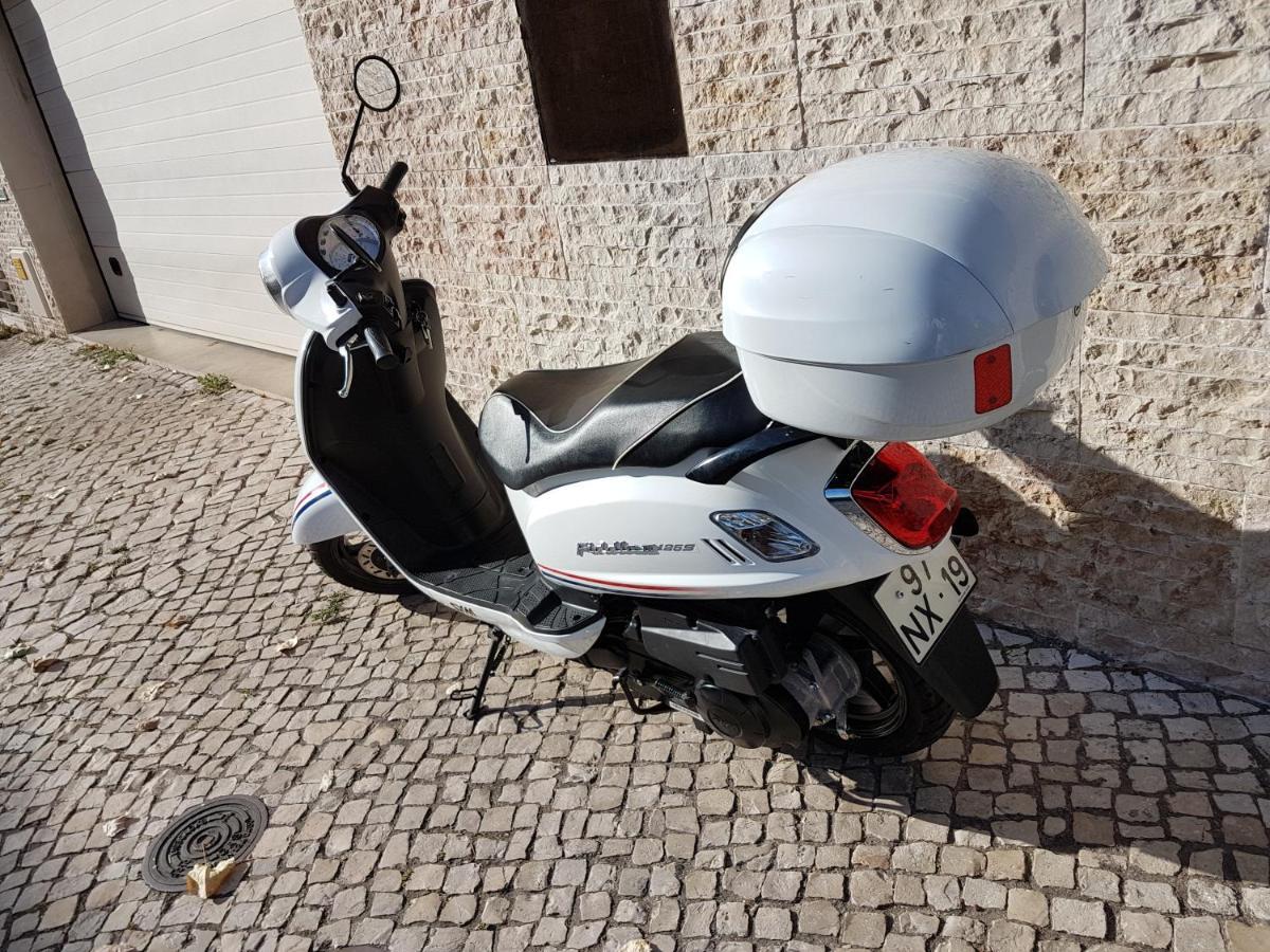 Room Atalaia- Ideal For Single Lisboa المظهر الخارجي الصورة